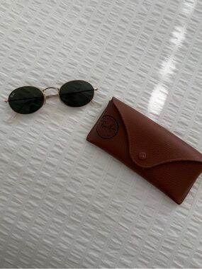 Ray-Ban Gold Frame Green Lens Oval Sunglasses with Brown Case